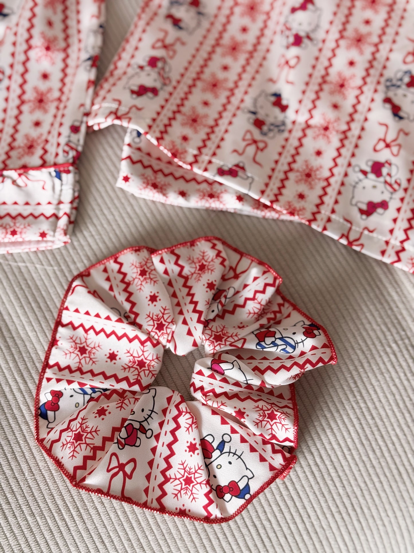 Hello Kitty Satin Long-sleeved Pajamas Set with Scrunchie
