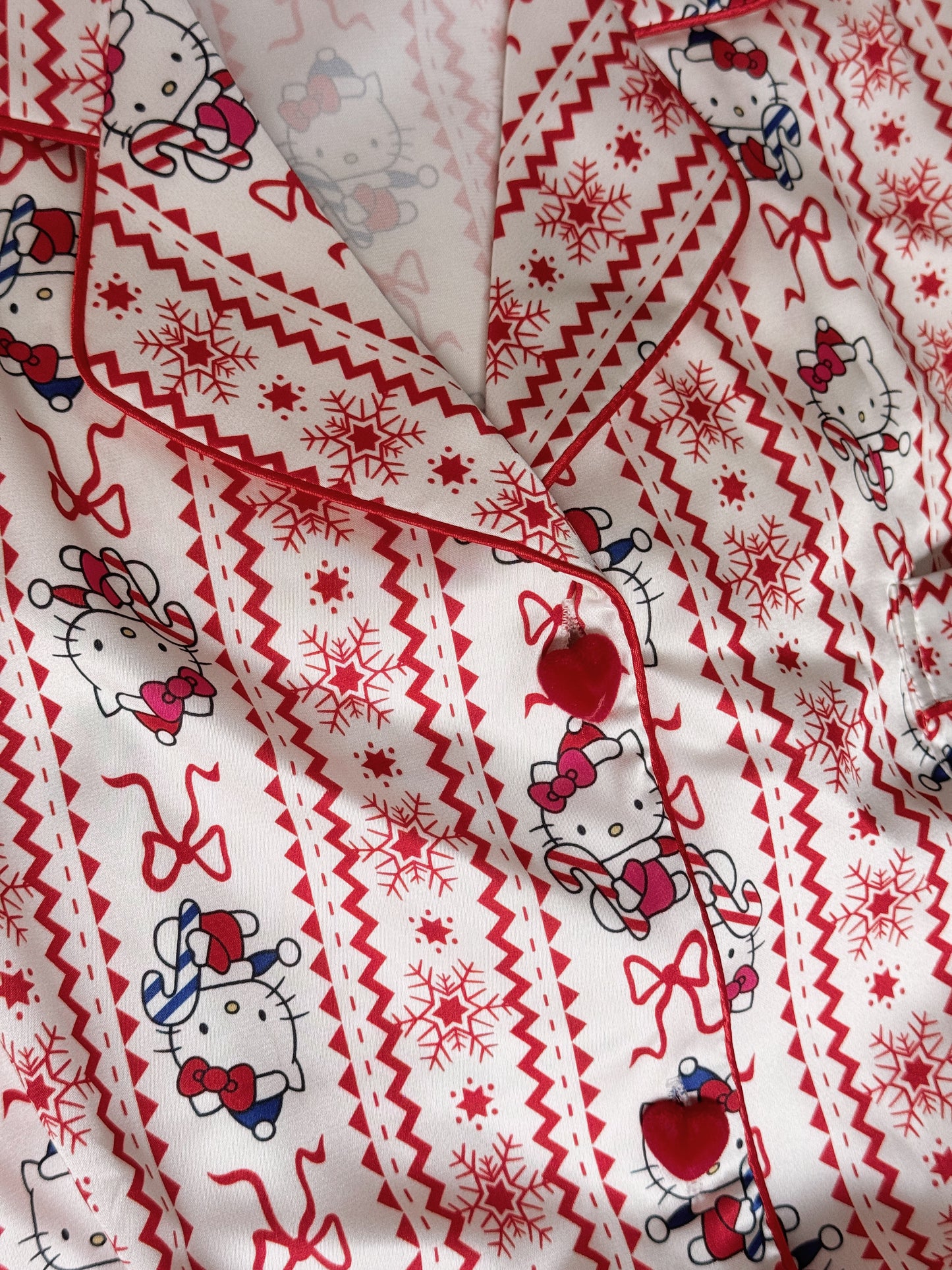 Hello Kitty Satin Long-sleeved Pajamas Set with Scrunchie