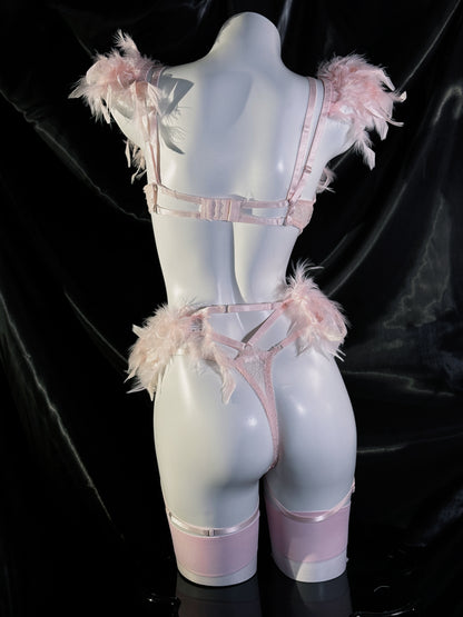 Victoria’s Wings Feather Chain Lace Three-Piece Lingerie Set