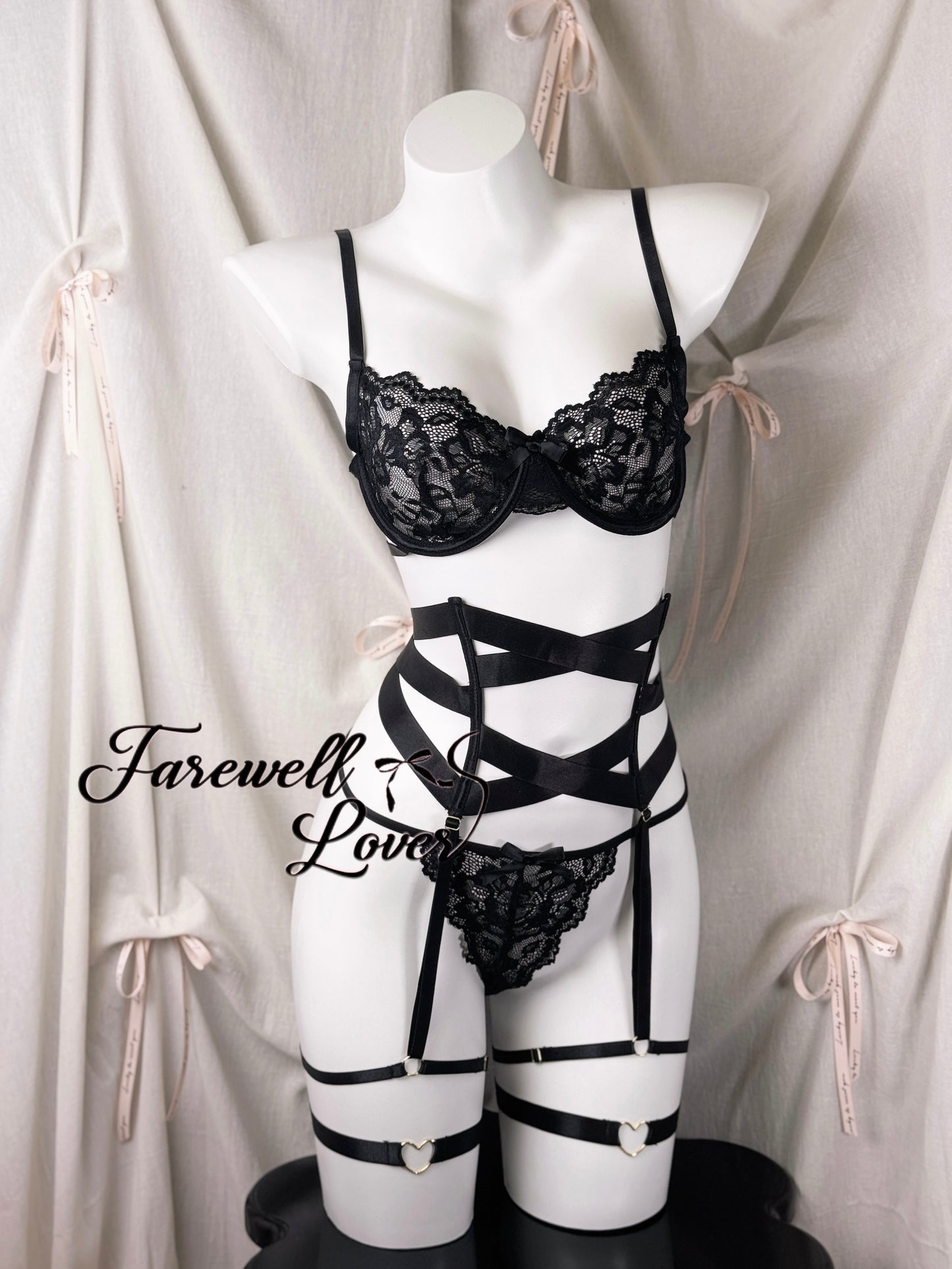 Fifty Shades of Grey Lace Three-piece Lingerie Set